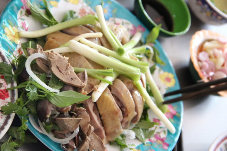 MỘT LẦN XUYÊN VIỆT MỘT LẦN XUYÊN VIỆT
