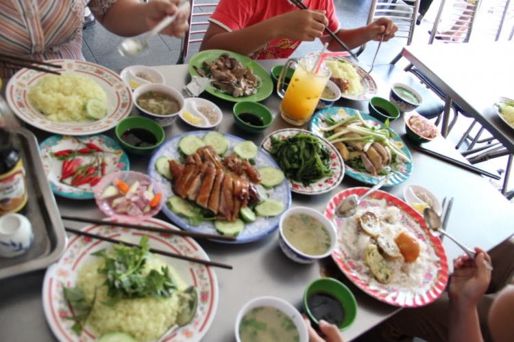 MỘT LẦN XUYÊN VIỆT MỘT LẦN XUYÊN VIỆT