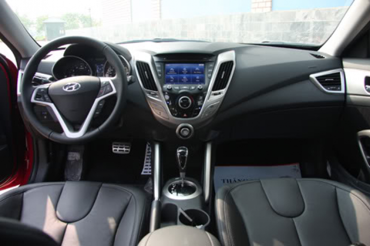 Hyundai Veloster đã về đến Hyundai Tiên Phong