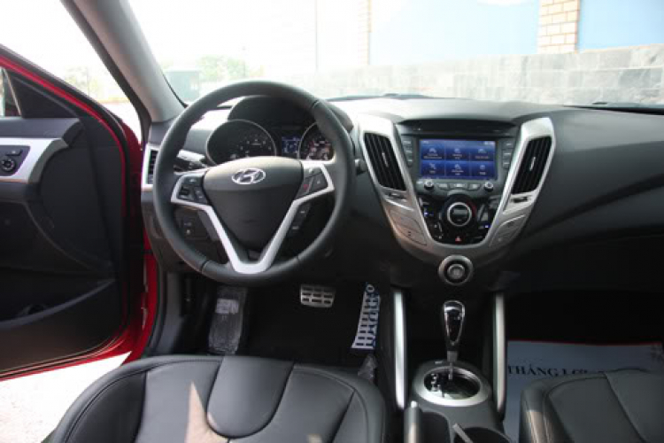 Hyundai Veloster đã về đến Hyundai Tiên Phong