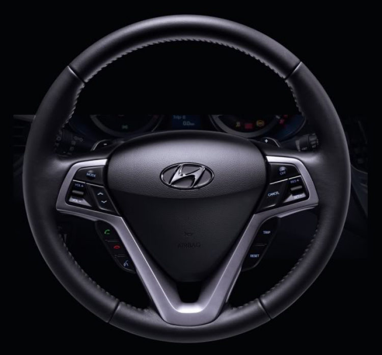 Hyundai Veloster đã về đến Hyundai Tiên Phong