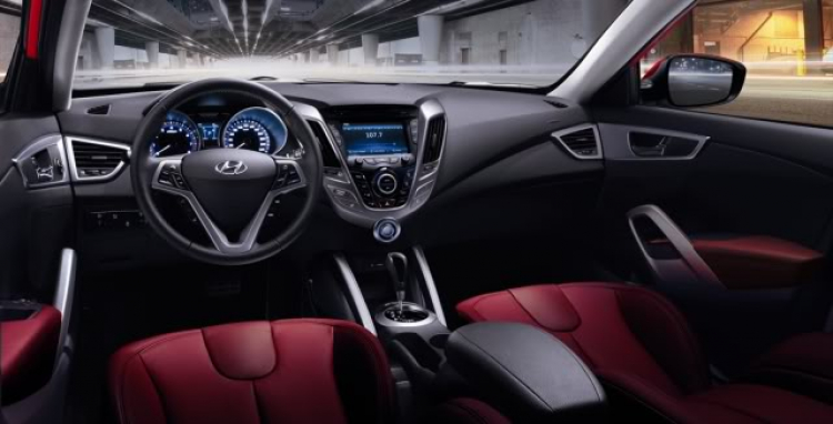 Hyundai Veloster đã về đến Hyundai Tiên Phong