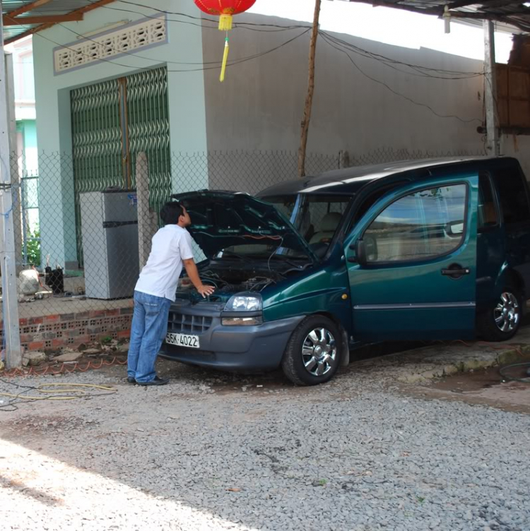 Đi tìm người anh em.