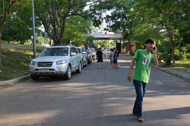 Tường thuật trực tiếp "Hành trình SFC hội tụ 3 miền"- Lăng Cô, 7/2011 (liên tục cập nhật) Tường thuật trực tiếp "Hành trình SFC hội tụ 3 miền"- Lăng Cô, 7/2011 (liên tục cập nhật)