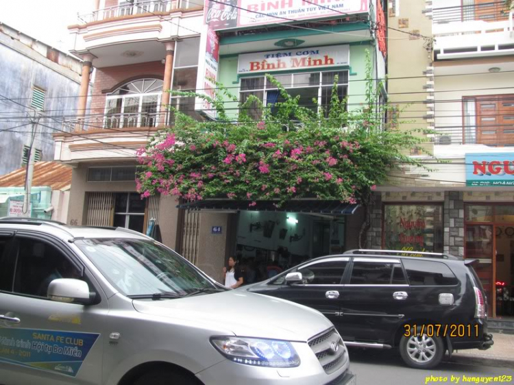 Tường thuật trực tiếp "Hành trình SFC hội tụ 3 miền"- Lăng Cô, 7/2011 (liên tục cập nhật) Tường thuật trực tiếp "Hành trình SFC hội tụ 3 miền"- Lăng Cô, 7/2011 (liên tục cập nhật)