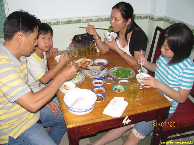 Tường thuật trực tiếp "Hành trình SFC hội tụ 3 miền"- Lăng Cô, 7/2011 (liên tục cập nhật) Tường thuật trực tiếp "Hành trình SFC hội tụ 3 miền"- Lăng Cô, 7/2011 (liên tục cập nhật)