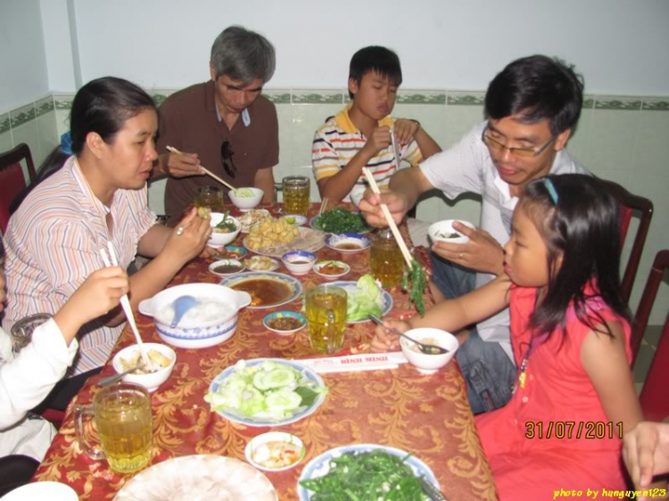 Tường thuật trực tiếp "Hành trình SFC hội tụ 3 miền"- Lăng Cô, 7/2011 (liên tục cập nhật) Tường thuật trực tiếp "Hành trình SFC hội tụ 3 miền"- Lăng Cô, 7/2011 (liên tục cập nhật)