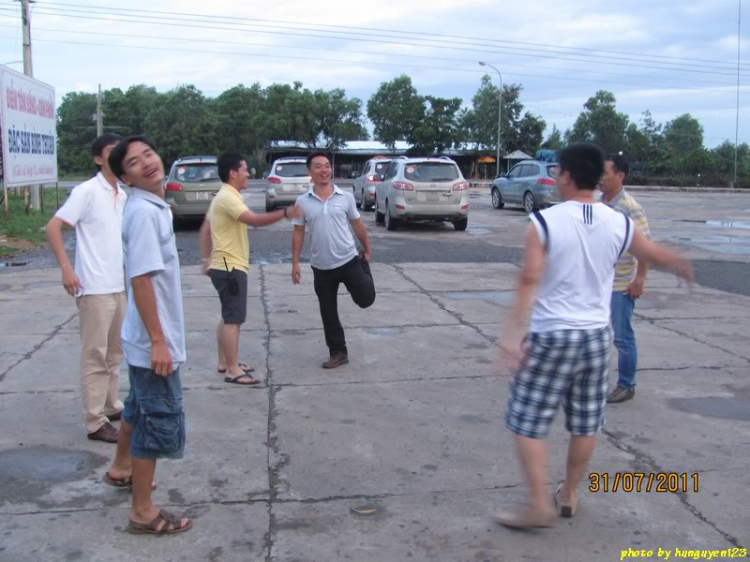 Tường thuật trực tiếp "Hành trình SFC hội tụ 3 miền"- Lăng Cô, 7/2011 (liên tục cập nhật) Tường thuật trực tiếp "Hành trình SFC hội tụ 3 miền"- Lăng Cô, 7/2011 (liên tục cập nhật)