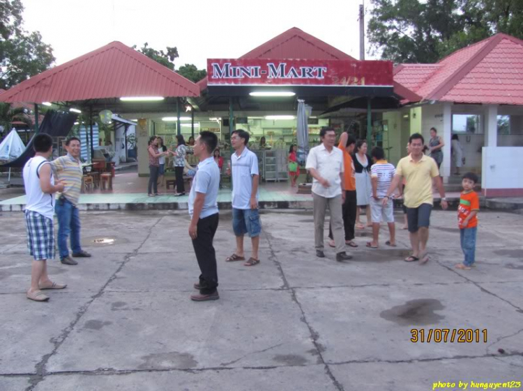 Tường thuật trực tiếp "Hành trình SFC hội tụ 3 miền"- Lăng Cô, 7/2011 (liên tục cập nhật) Tường thuật trực tiếp "Hành trình SFC hội tụ 3 miền"- Lăng Cô, 7/2011 (liên tục cập nhật)