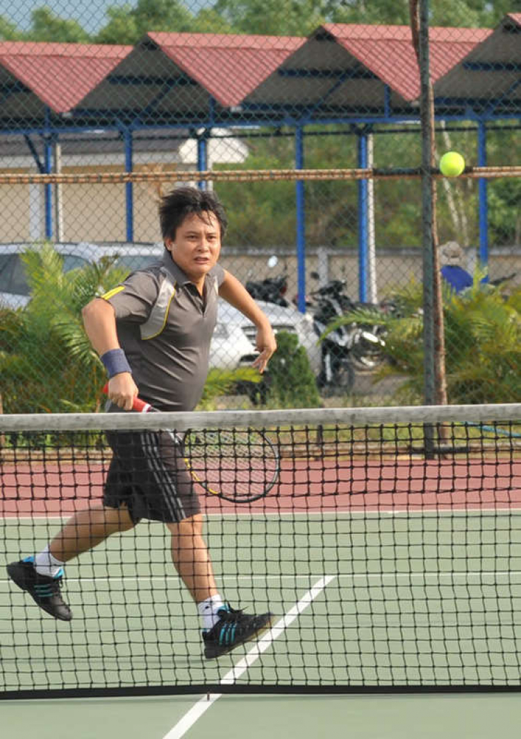 Hình ảnh giải Tennis SFC CUP 2011 - Hội tụ 3 miền SFC tại Lăng Cô Huế