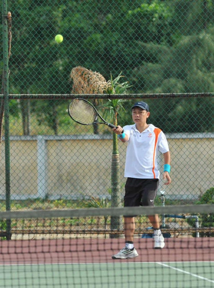 Hình ảnh giải Tennis SFC CUP 2011 - Hội tụ 3 miền SFC tại Lăng Cô Huế