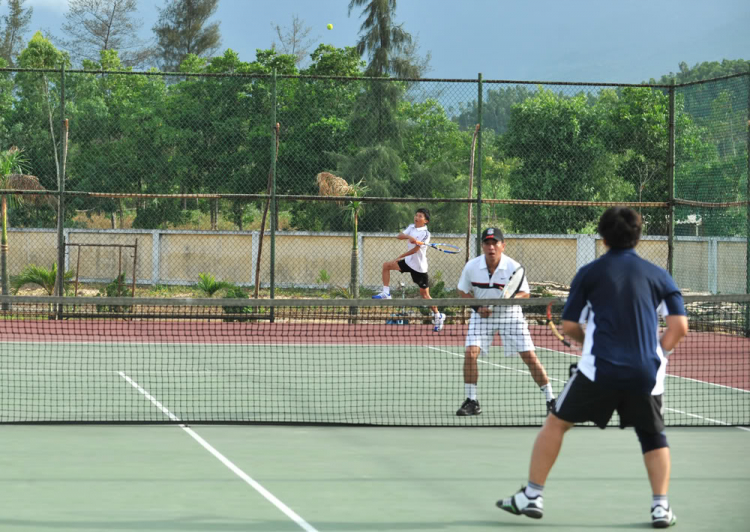 Hình ảnh giải Tennis SFC CUP 2011 - Hội tụ 3 miền SFC tại Lăng Cô Huế