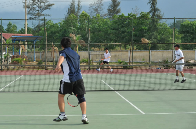 Hình ảnh giải Tennis SFC CUP 2011 - Hội tụ 3 miền SFC tại Lăng Cô Huế