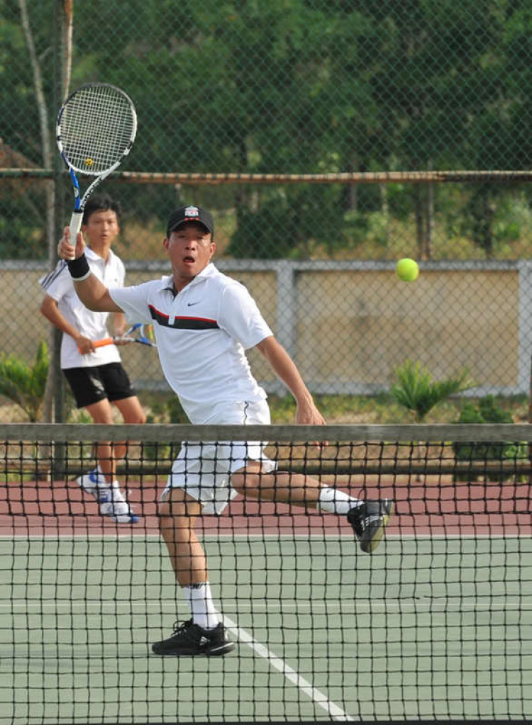 Hình ảnh giải Tennis SFC CUP 2011 - Hội tụ 3 miền SFC tại Lăng Cô Huế