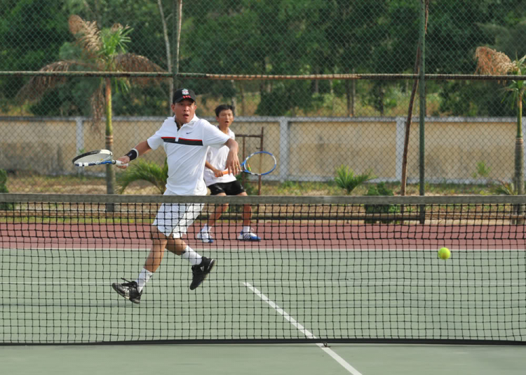 Hình ảnh giải Tennis SFC CUP 2011 - Hội tụ 3 miền SFC tại Lăng Cô Huế