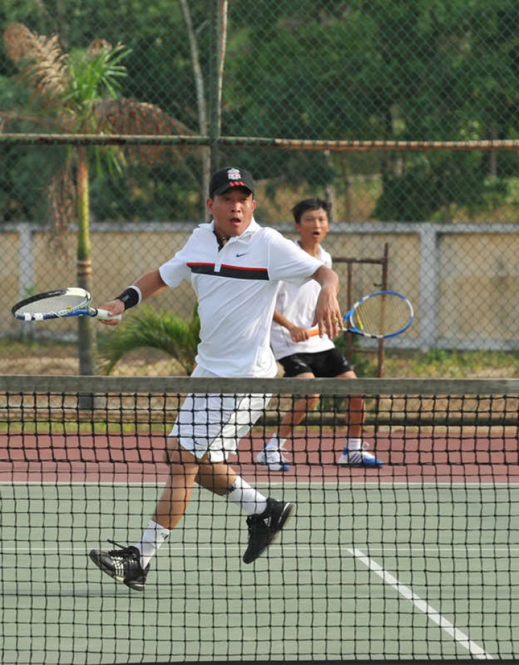 Hình ảnh giải Tennis SFC CUP 2011 - Hội tụ 3 miền SFC tại Lăng Cô Huế