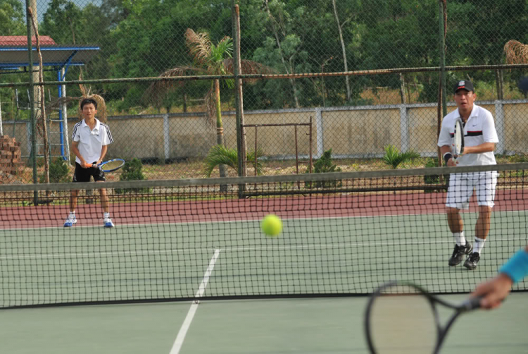 Hình ảnh giải Tennis SFC CUP 2011 - Hội tụ 3 miền SFC tại Lăng Cô Huế