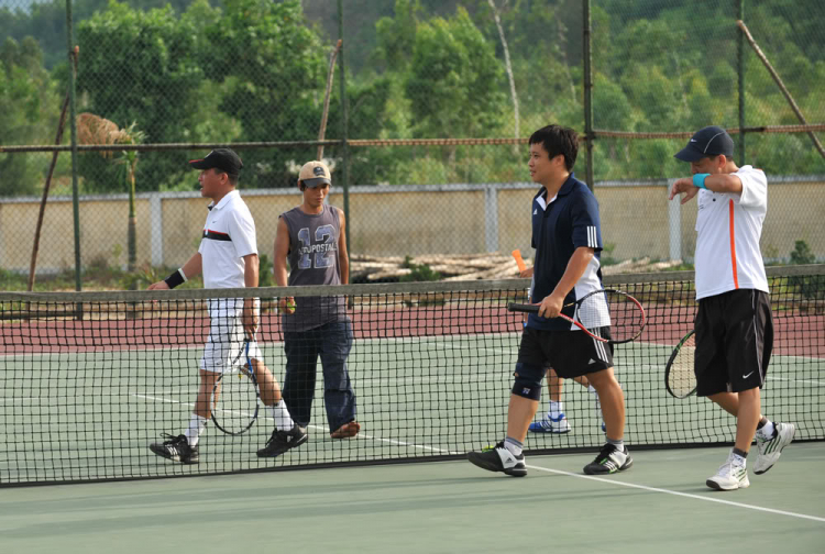 Hình ảnh giải Tennis SFC CUP 2011 - Hội tụ 3 miền SFC tại Lăng Cô Huế