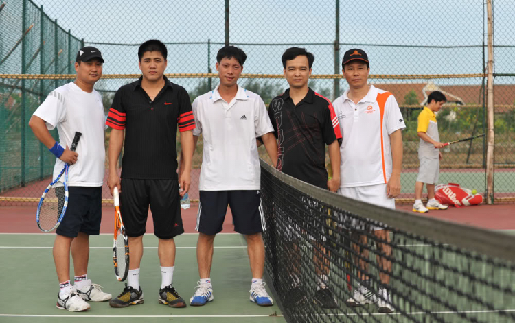 Hình ảnh giải Tennis SFC CUP 2011 - Hội tụ 3 miền SFC tại Lăng Cô Huế