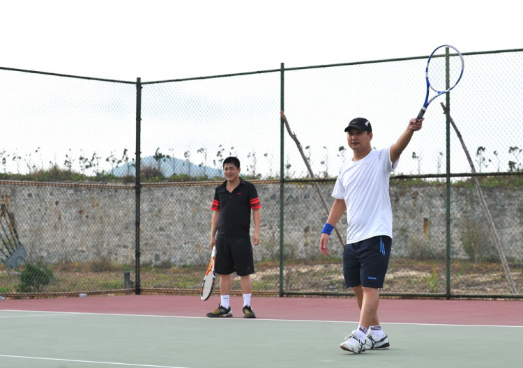 Hình ảnh giải Tennis SFC CUP 2011 - Hội tụ 3 miền SFC tại Lăng Cô Huế