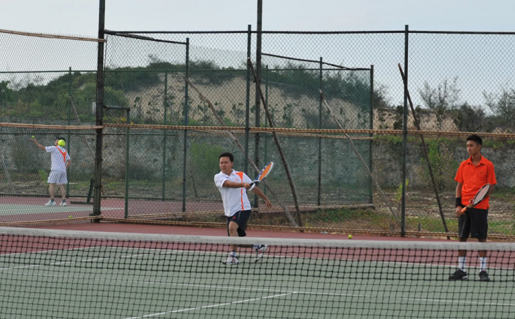 Hình ảnh giải Tennis SFC CUP 2011 - Hội tụ 3 miền SFC tại Lăng Cô Huế