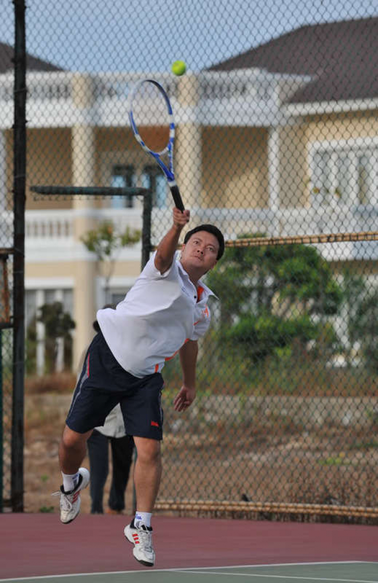 Hình ảnh giải Tennis SFC CUP 2011 - Hội tụ 3 miền SFC tại Lăng Cô Huế