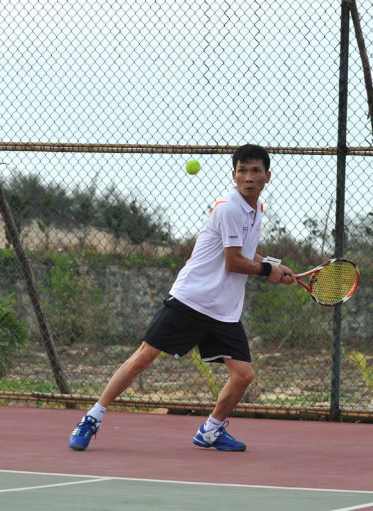 Hình ảnh giải Tennis SFC CUP 2011 - Hội tụ 3 miền SFC tại Lăng Cô Huế