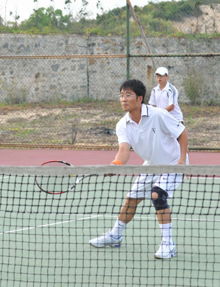 Hình ảnh giải Tennis SFC CUP 2011 - Hội tụ 3 miền SFC tại Lăng Cô Huế