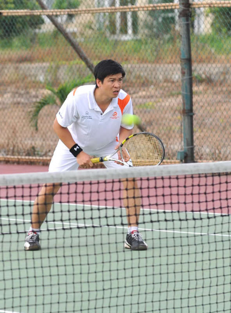 Hình ảnh giải Tennis SFC CUP 2011 - Hội tụ 3 miền SFC tại Lăng Cô Huế