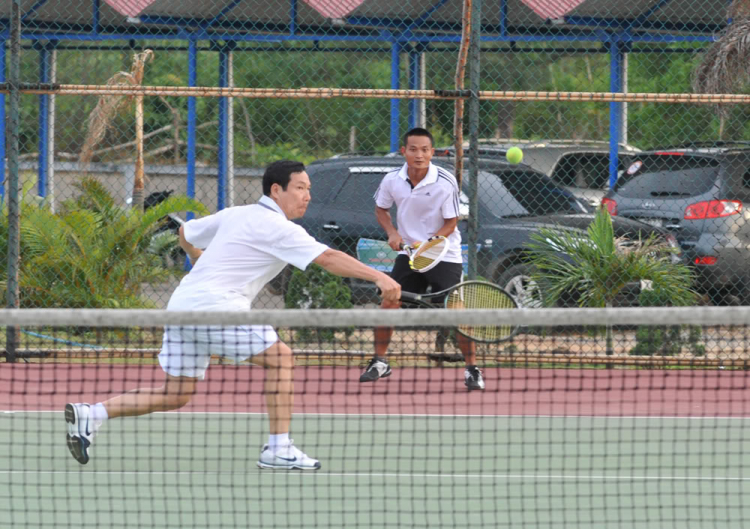 Hình ảnh giải Tennis SFC CUP 2011 - Hội tụ 3 miền SFC tại Lăng Cô Huế