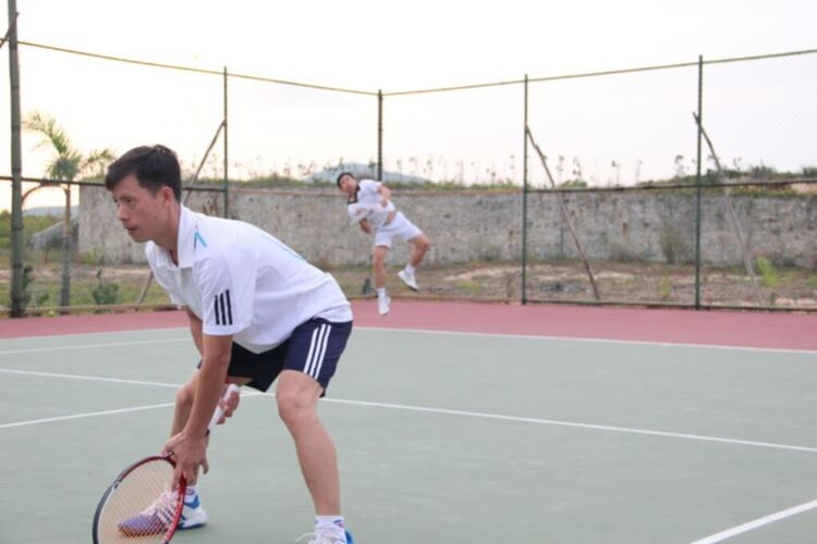 Hình ảnh giải Tennis SFC CUP 2011 - Hội tụ 3 miền SFC tại Lăng Cô Huế