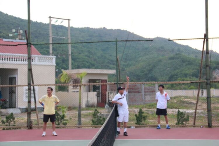 Hình ảnh giải Tennis SFC CUP 2011 - Hội tụ 3 miền SFC tại Lăng Cô Huế