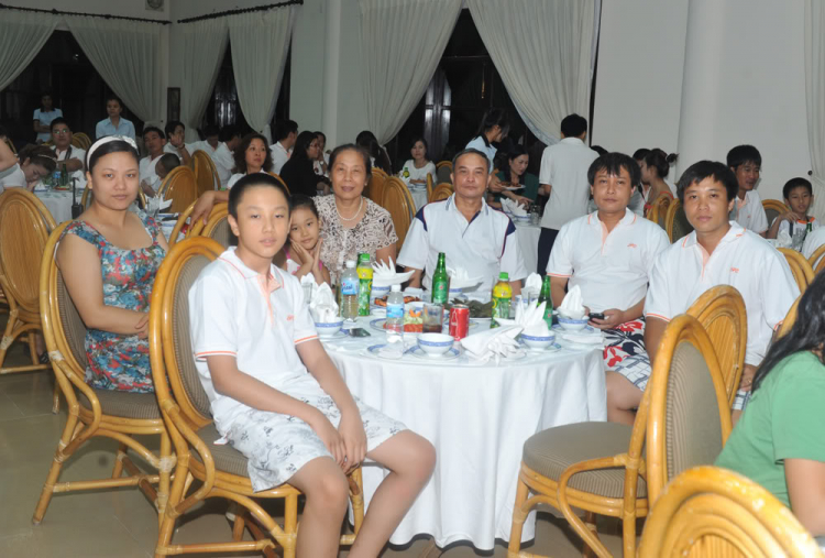 Tường thuật trực tiếp "Hành trình SFC hội tụ 3 miền"- Lăng Cô, 7/2011 (liên tục cập nhật) Tường thuật trực tiếp "Hành trình SFC hội tụ 3 miền"- Lăng Cô, 7/2011 (liên tục cập nhật)