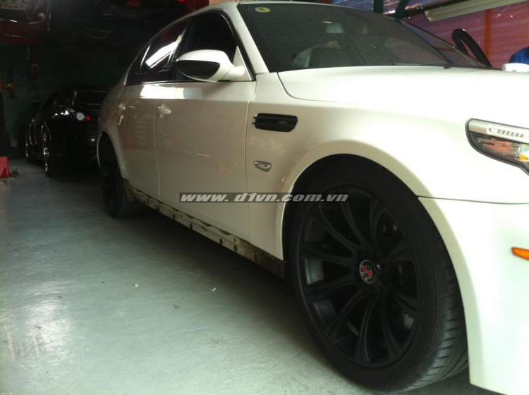 Tunning BMW M5 E60 iN D1Workshop