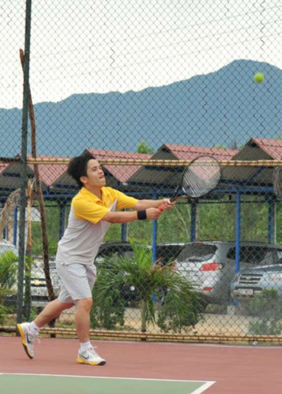 Hình ảnh giải Tennis SFC CUP 2011 - Hội tụ 3 miền SFC tại Lăng Cô Huế