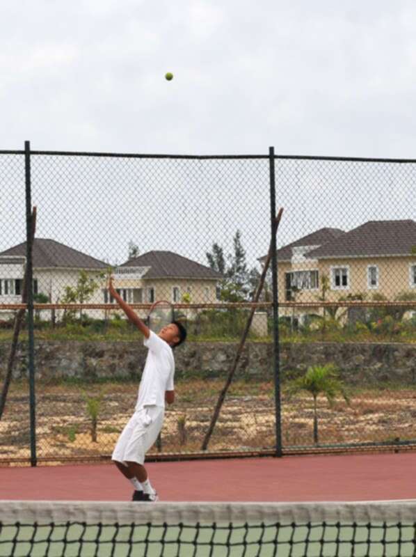 Hình ảnh giải Tennis SFC CUP 2011 - Hội tụ 3 miền SFC tại Lăng Cô Huế