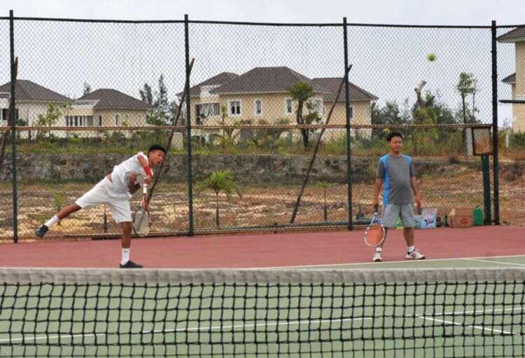 Hình ảnh giải Tennis SFC CUP 2011 - Hội tụ 3 miền SFC tại Lăng Cô Huế