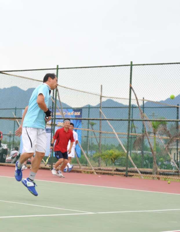 Hình ảnh giải Tennis SFC CUP 2011 - Hội tụ 3 miền SFC tại Lăng Cô Huế