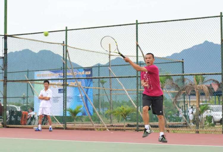 Hình ảnh giải Tennis SFC CUP 2011 - Hội tụ 3 miền SFC tại Lăng Cô Huế