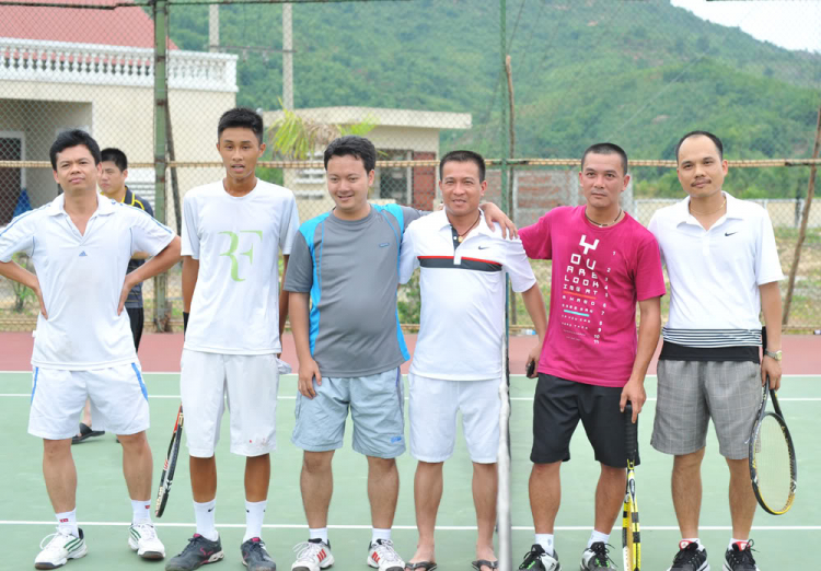 Hình ảnh giải Tennis SFC CUP 2011 - Hội tụ 3 miền SFC tại Lăng Cô Huế