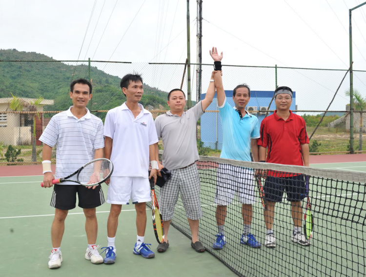 Hình ảnh giải Tennis SFC CUP 2011 - Hội tụ 3 miền SFC tại Lăng Cô Huế