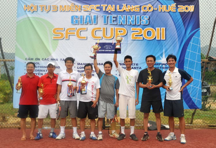 Hình ảnh giải Tennis SFC CUP 2011 - Hội tụ 3 miền SFC tại Lăng Cô Huế Hình ảnh giải Tennis SFC CUP 2011 - Hội tụ 3 miền SFC tại Lăng Cô Huế