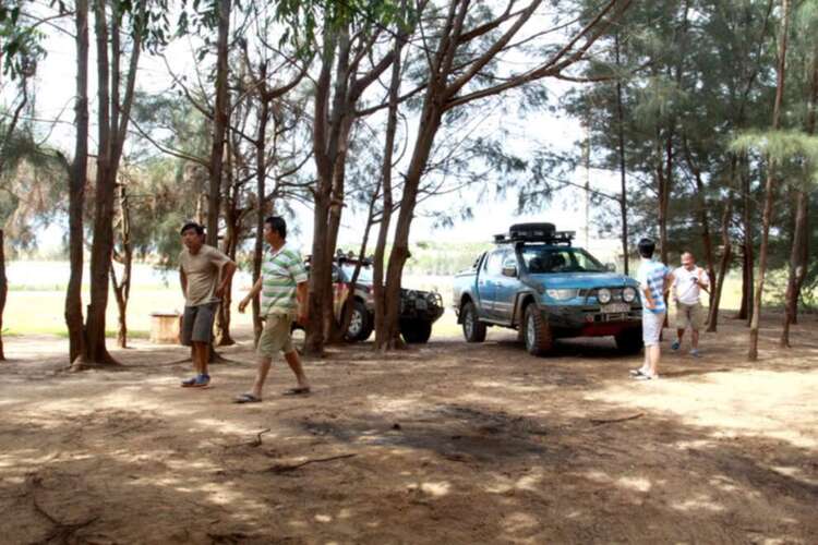 3 NGÀY, 2 ĐÊM HÀNH XÁC TRÊN ĐƯỜNG RỪNG TỪ DI LINH XUỐNG PHAN THIẾT! 3 NGÀY, 2 ĐÊM HÀNH XÁC TRÊN ĐƯỜNG RỪNG TỪ DI LINH XUỐNG PHAN THIẾT!