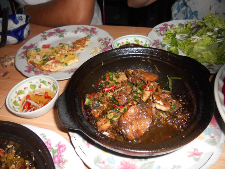 Tiến về SÀI GÒN ,ta tiến về THÀNH ĐÔ Tiến về SÀI GÒN ,ta tiến về THÀNH ĐÔ