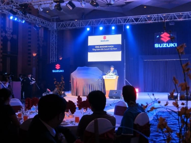 Hình ảnh thực tế Suzuki Grand Vitara sắp về Việt Nam