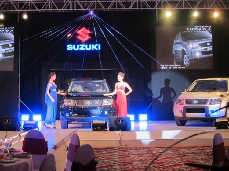 Hình ảnh thực tế Suzuki Grand Vitara sắp về Việt Nam