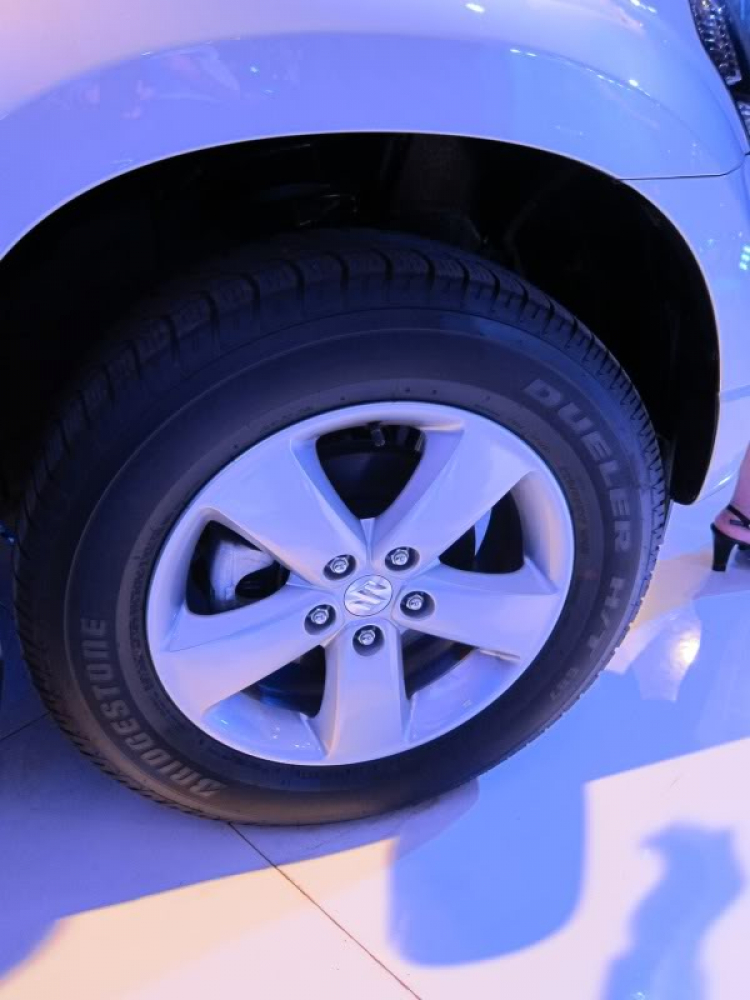 Hình ảnh thực tế Suzuki Grand Vitara sắp về Việt Nam Hình ảnh thực tế Suzuki Grand Vitara sắp về Việt Nam