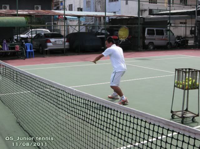 Tập tennis trẻ em..miễn phí..