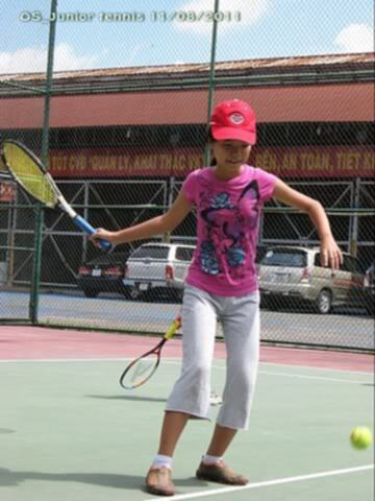 Tập tennis trẻ em..miễn phí..