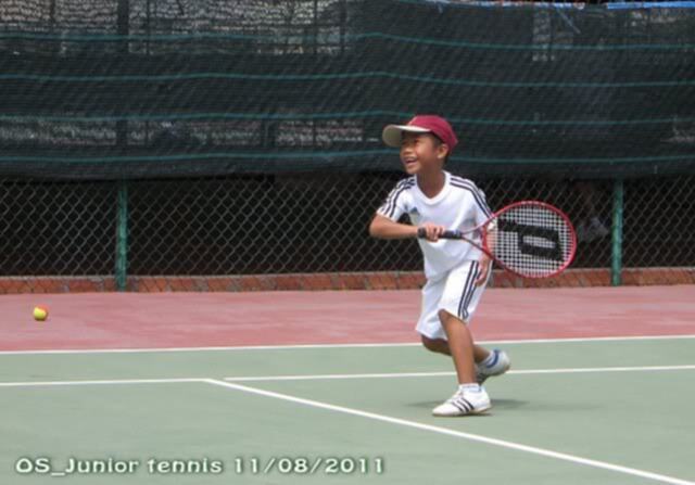 Tập tennis trẻ em..miễn phí..